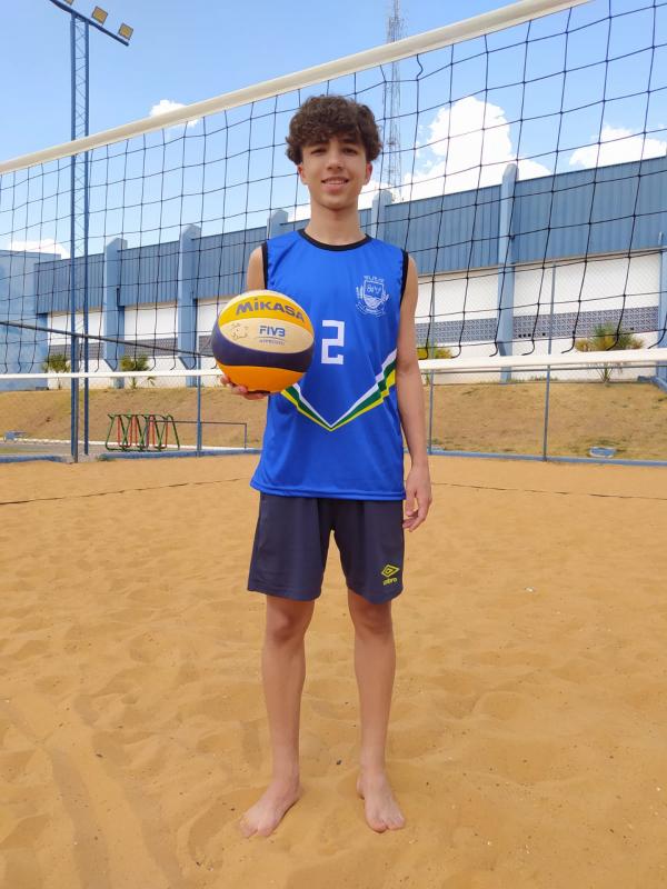 Atleta de 14 anos  irá representar Sorriso no Campeonato Brasileiro Interclubes de Vôlei de Praia